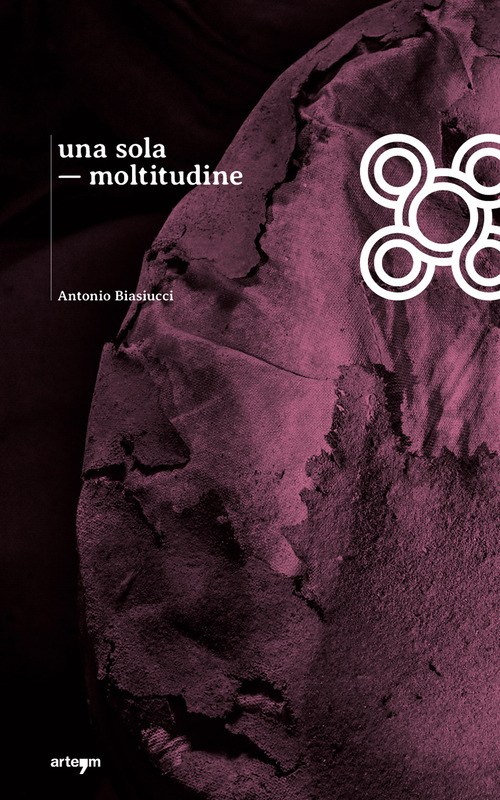 Una sola moltitudine