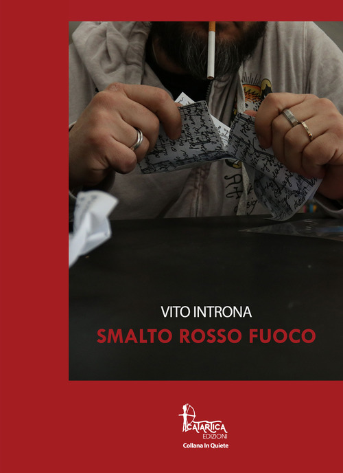 Smalto rosso fuoco