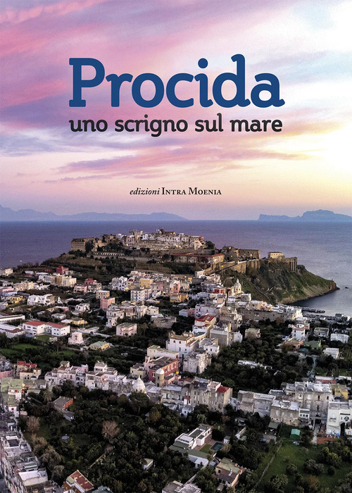 Procida, uno scrigno sul mare