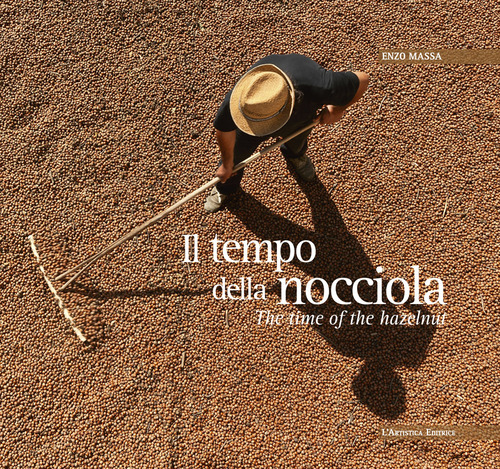 Il tempo della nocciola-The time of the hazelnut