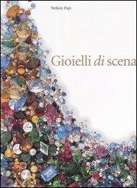 Gioielli di scena attravetso la carriera di quattro celebri soprani del Novecento